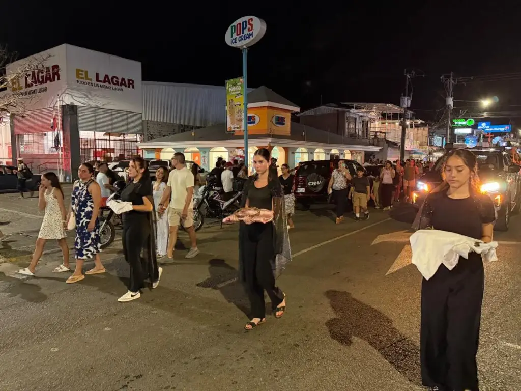 Procesión del Santo Entierro, Viernes Santo 2026