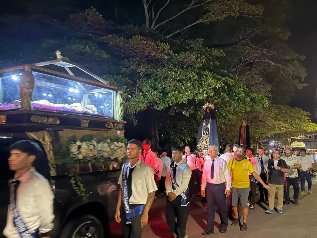Procesión del Santo Entierro, Viernes Santo 2026