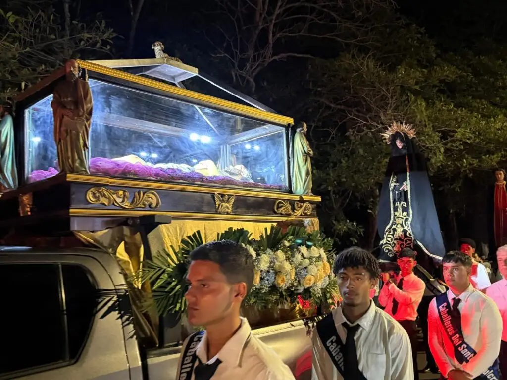 Procesión del Santo Entierro, Viernes Santo 2026